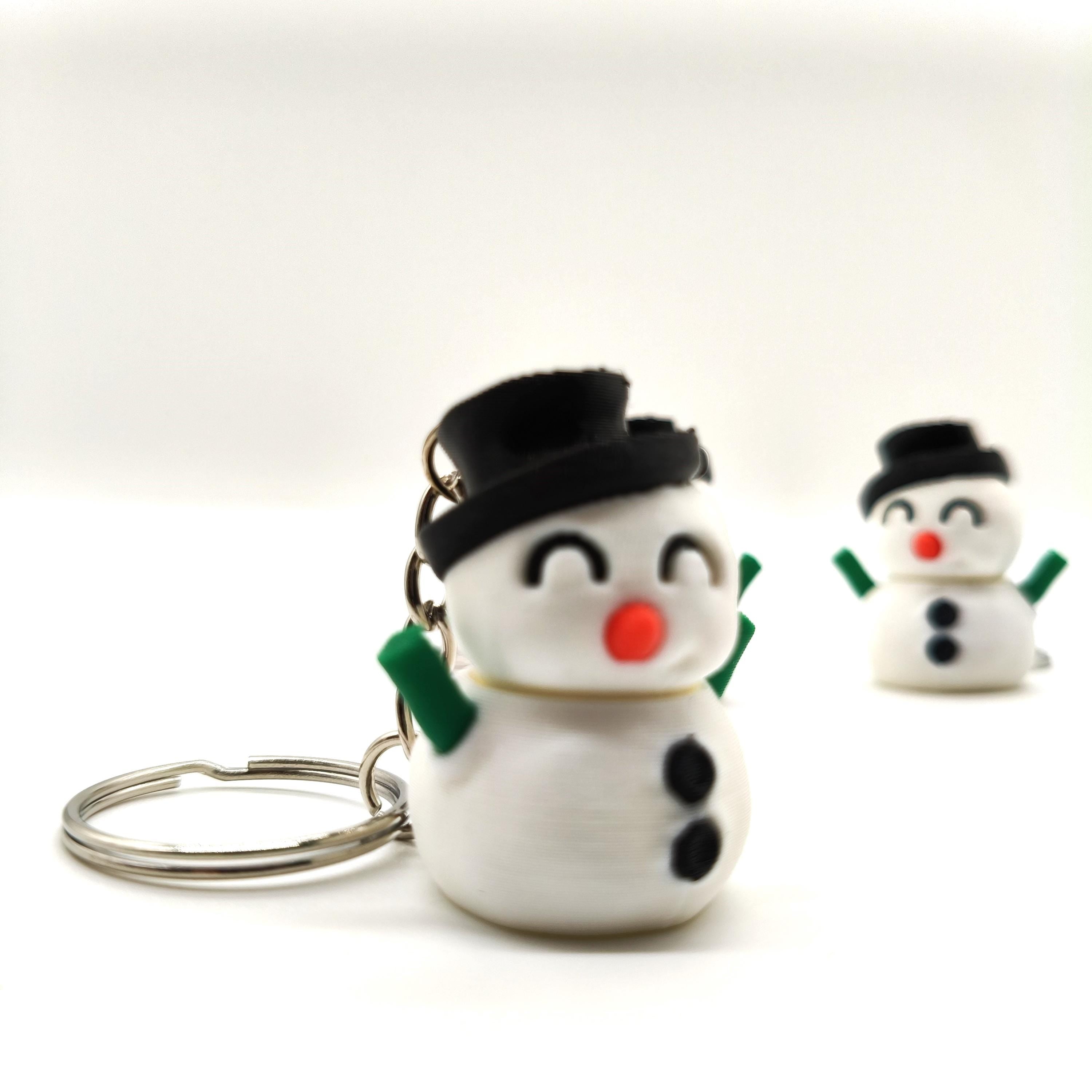 Cute Snowman– Adorable Winter-Themed Accessory for Bags, Keys, and Gifts– Perfect for Animal Lovers